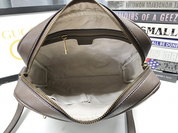 激安グッチバッグコピー着用イメージ